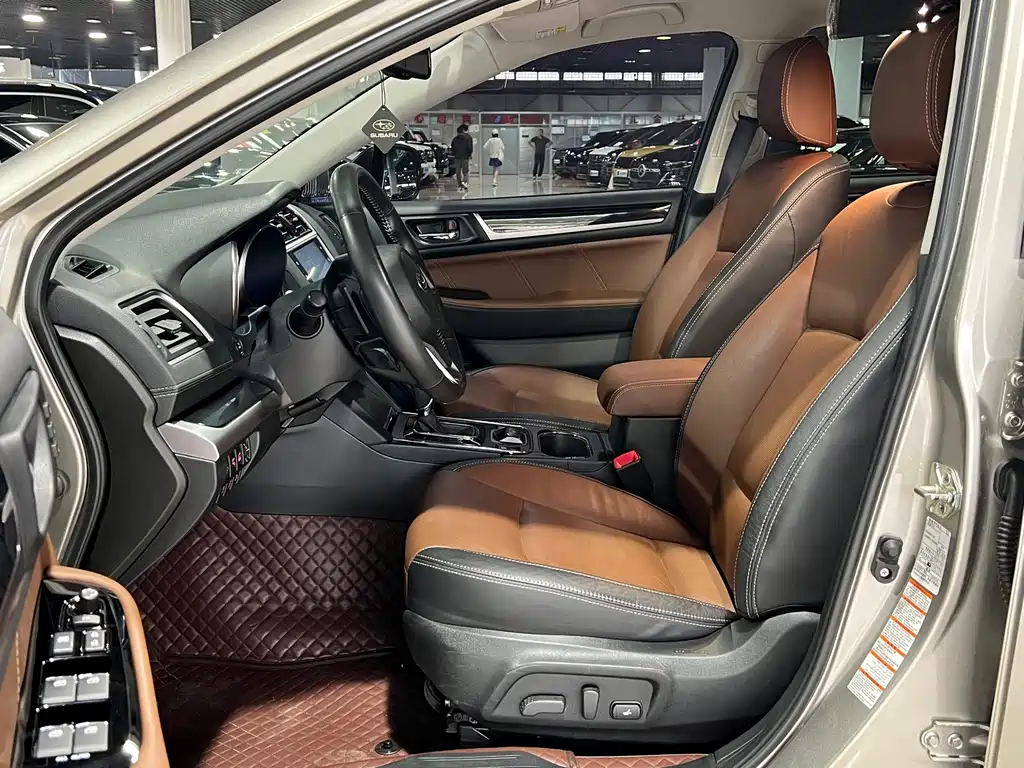 Subaru Outback 2020 — фото 12