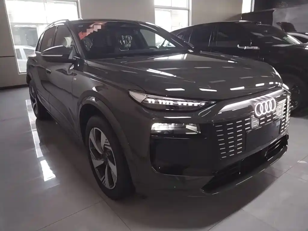 Audi Q6L E-Tron 2026 — фото 4