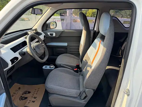 Geely Galaxy Panda 2023