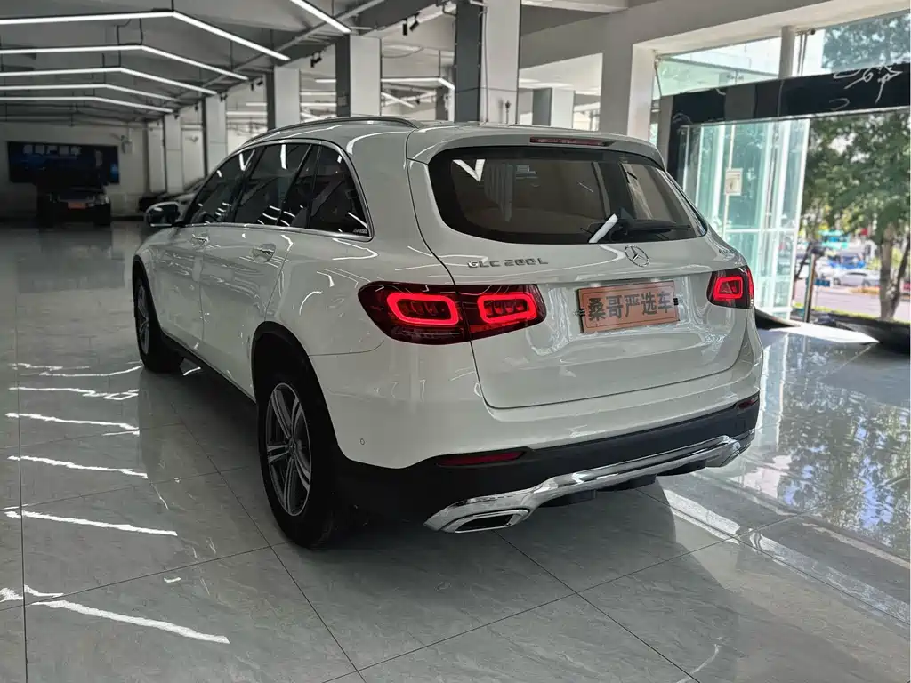 Mercedes-Benz GLC 2021 — фото 6