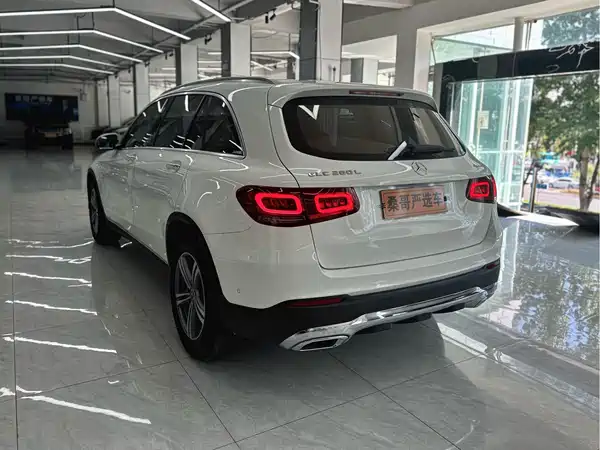 Mercedes-Benz GLC 2021
