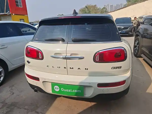 MINI Clubman 2016