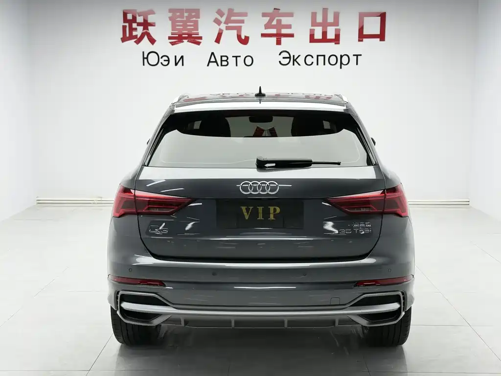 Audi Q3 2021 — фото 5