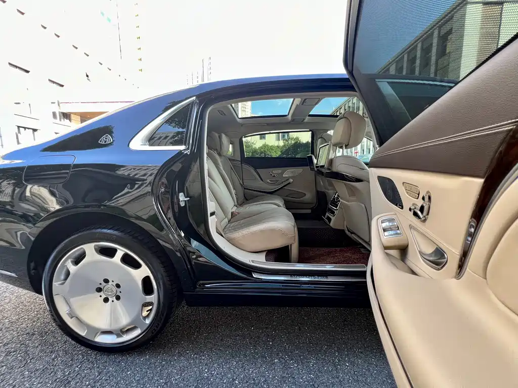 Mercedes-Benz Maybach S-Class 2015 — фото 25