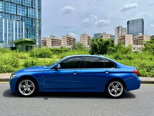 BMW 3 Series 2019