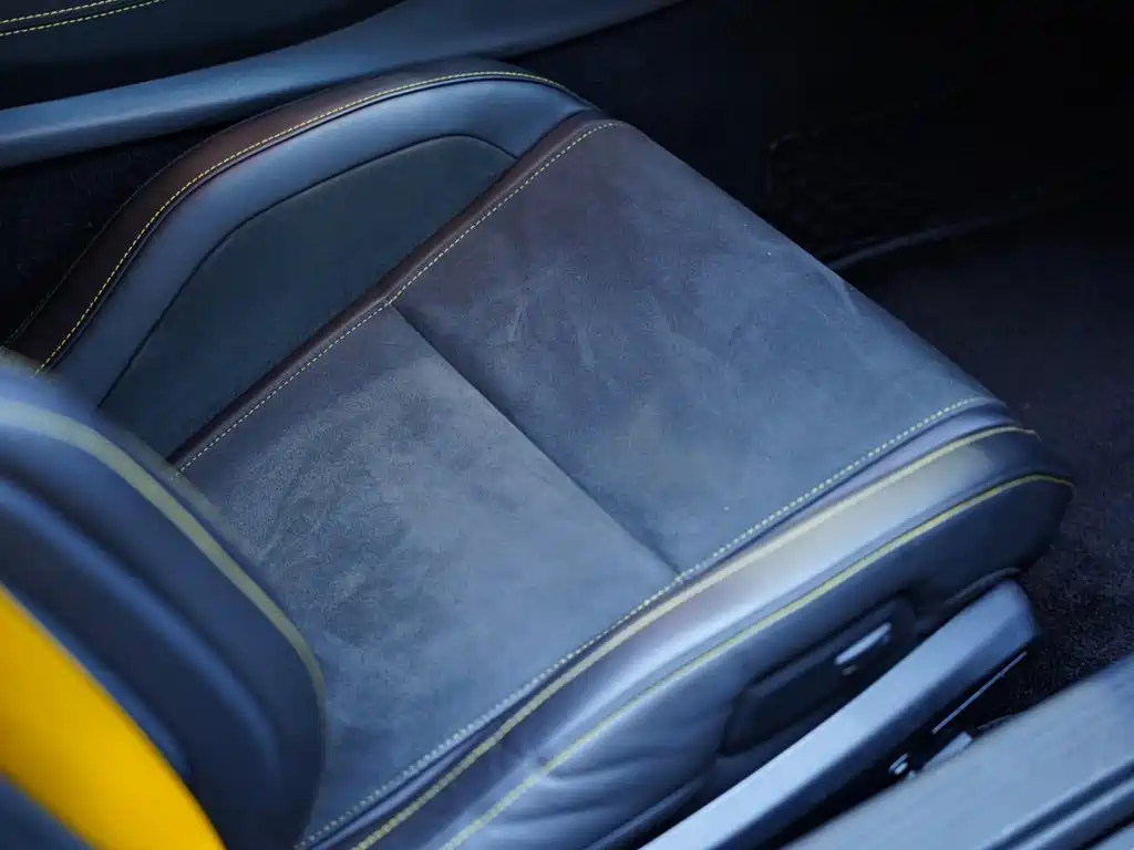 Mercedes-Benz AMG GT 2020 — фото 25