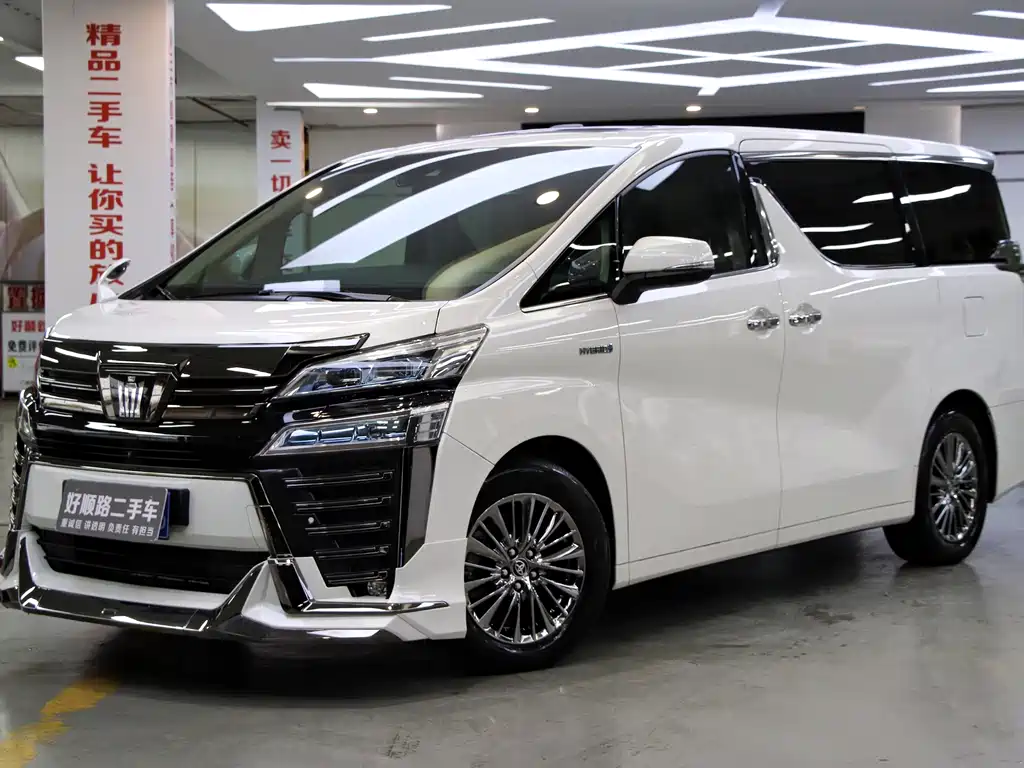 Toyota Vellfire 2020 — фото 1