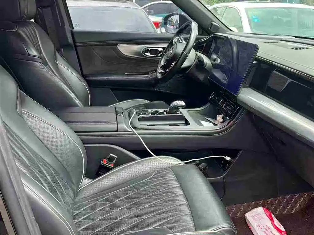 GAC Motor Trumpchi GS8 2023 — фото 3