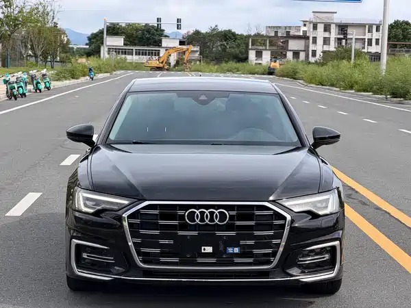 Audi A6L 2023