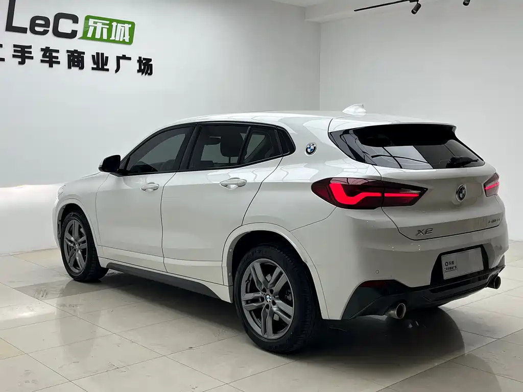 BMW X2 2021 — фото 8