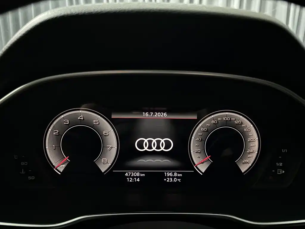 Audi Q3 2022 — фото 15