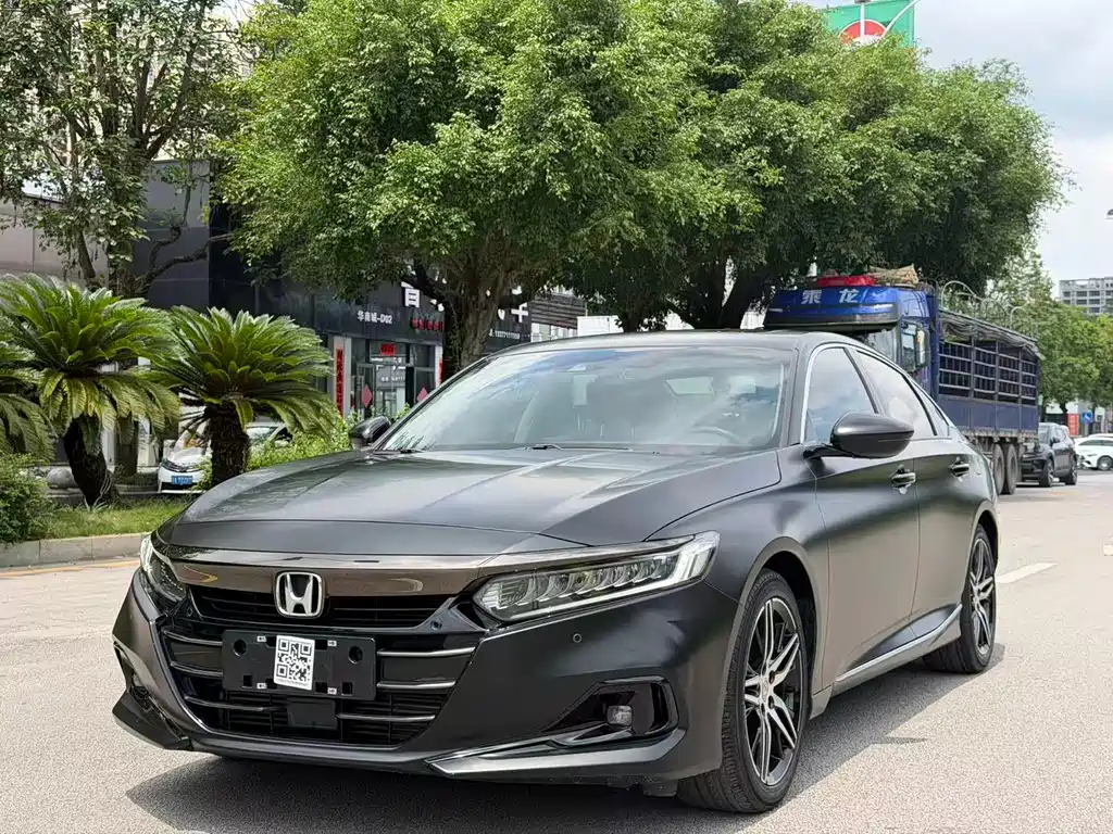Honda Accord 2022 — фото 1