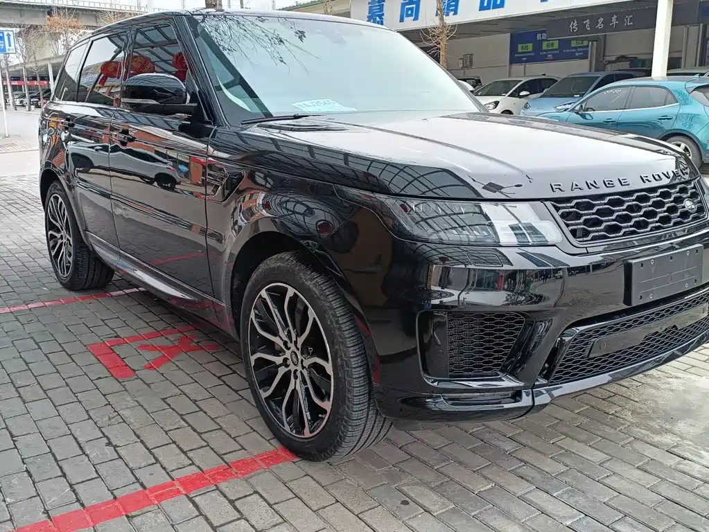 Land Rover Sport 2021