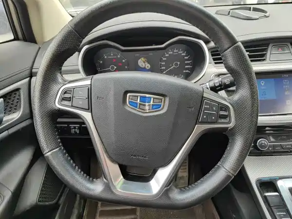 Geely Emgrand GS 2017