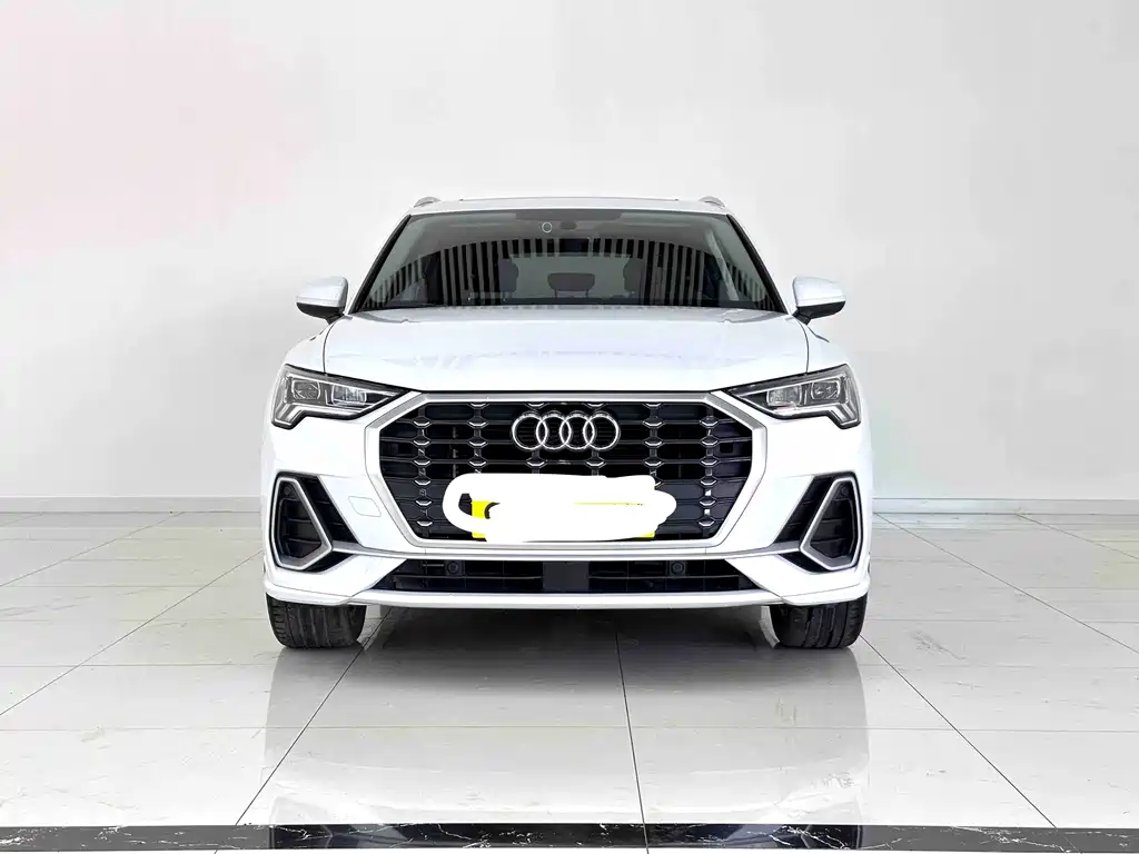 Audi Q3 2022 — фото 4