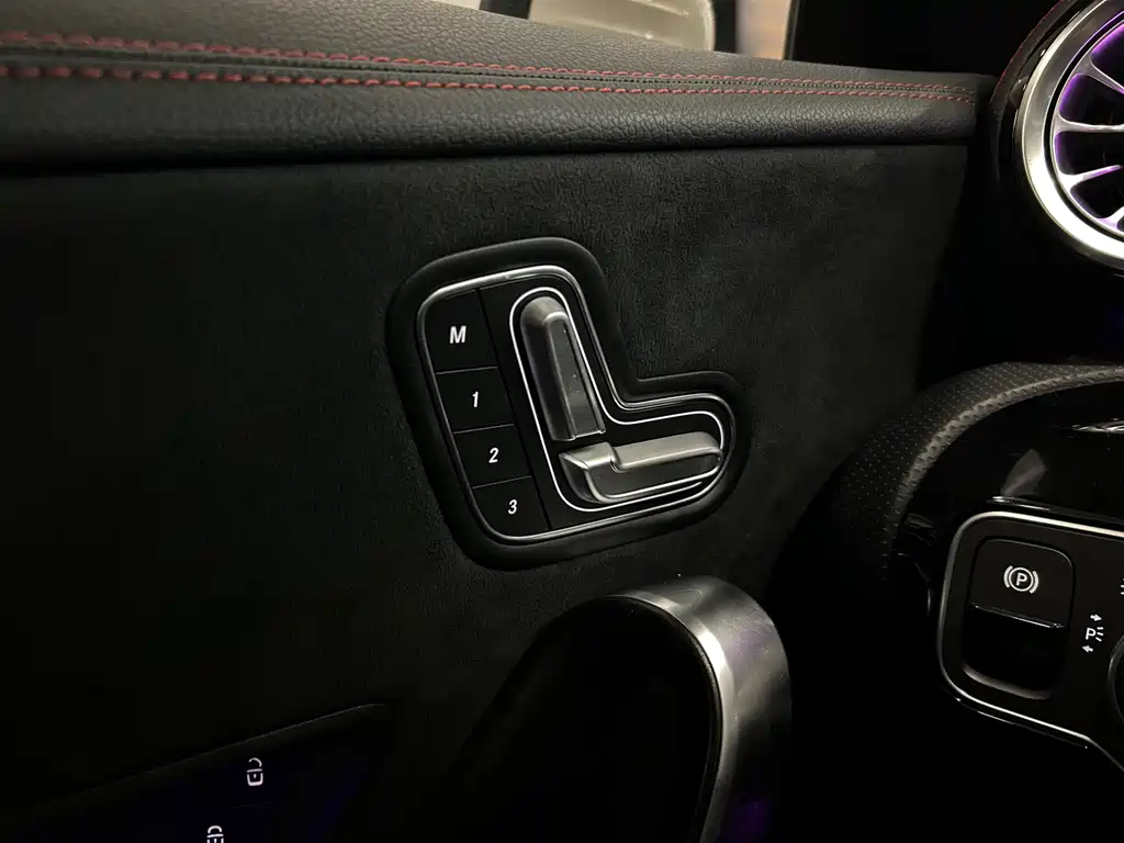 Mercedes-Benz CLA 2020 — фото 23