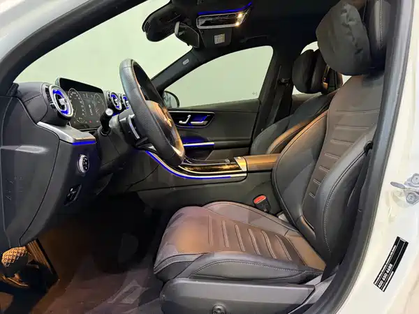 Mercedes-Benz C-Class 2023