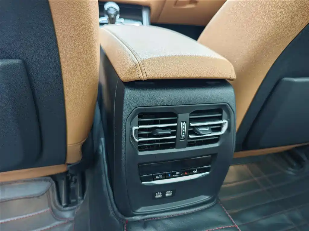 BMW 3 Series 2020 — фото 15