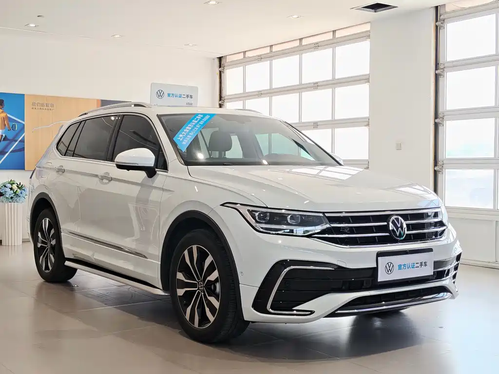 Volkswagen Tiguan L 2025 — фото 3