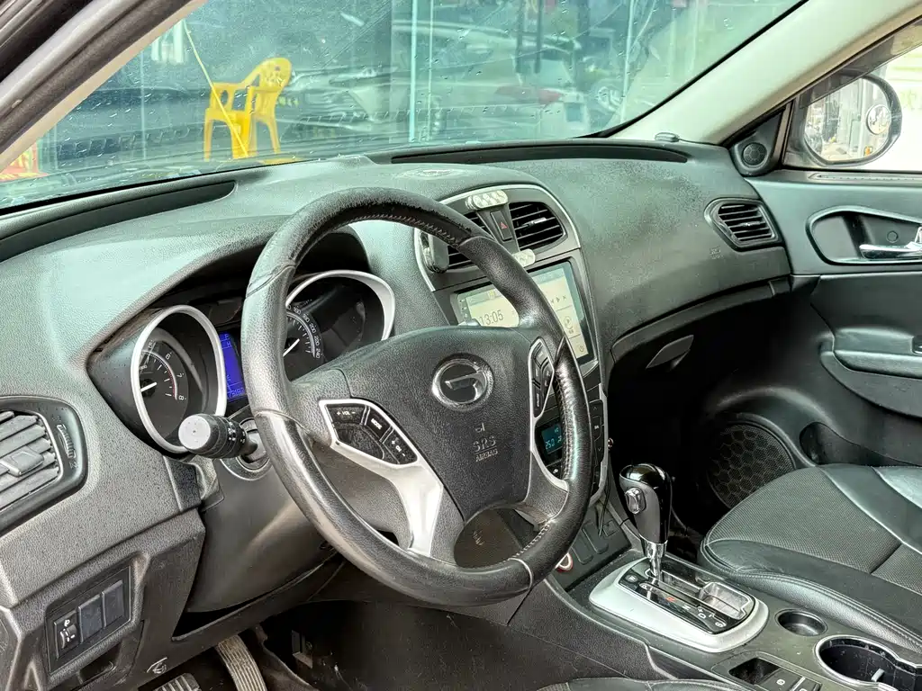 GAC Motor Trumpchi GS5 2015 — фото 4