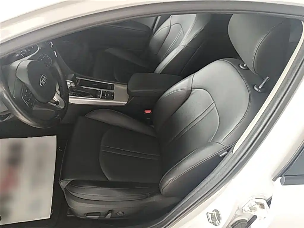 Kia K5 New Energy 2020 — фото 15