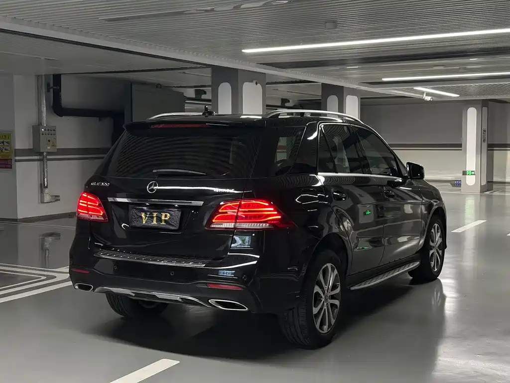 Mercedes-Benz GLE 2019 — фото 30