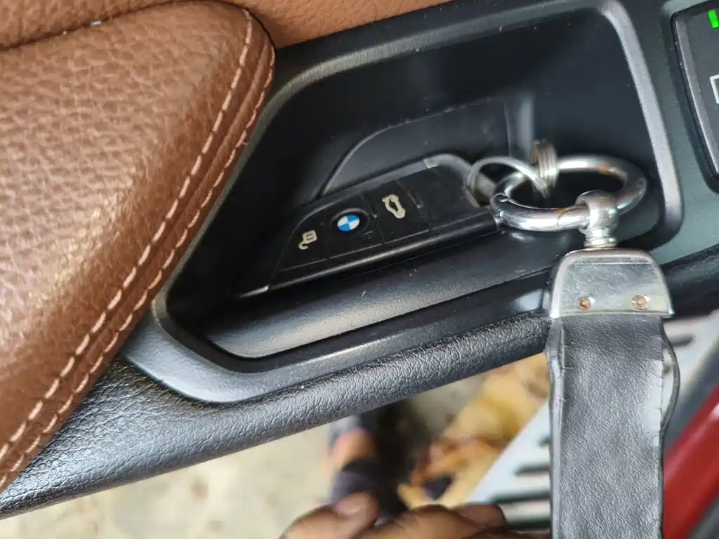 BMW X6 2015 — фото 9