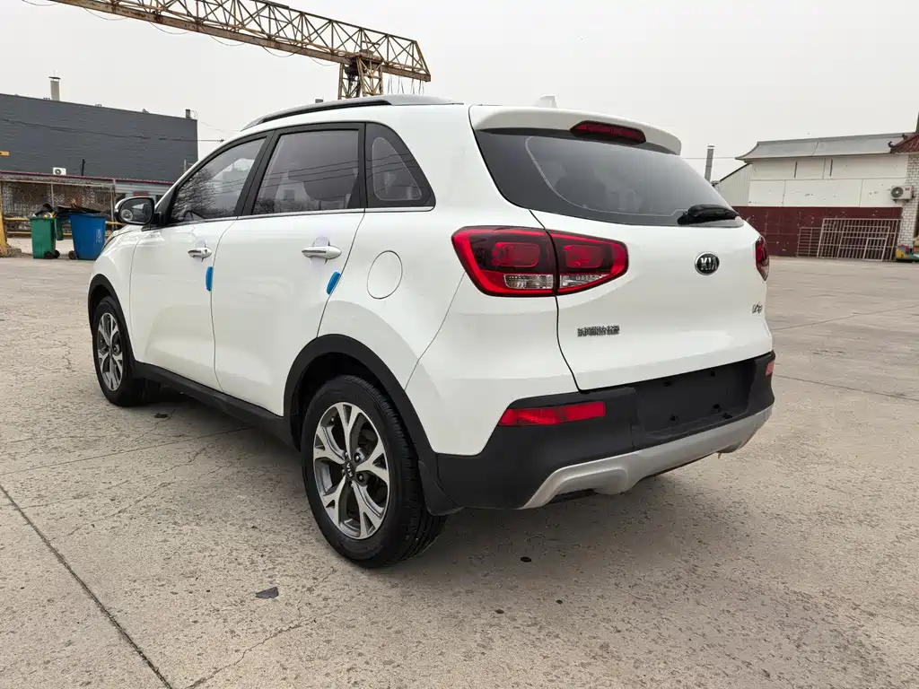 Kia KX3 2016 — фото 5