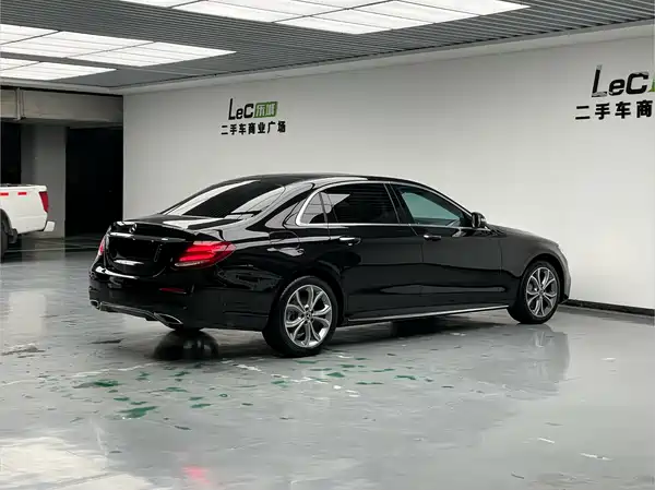 Mercedes-Benz E-Class 2020