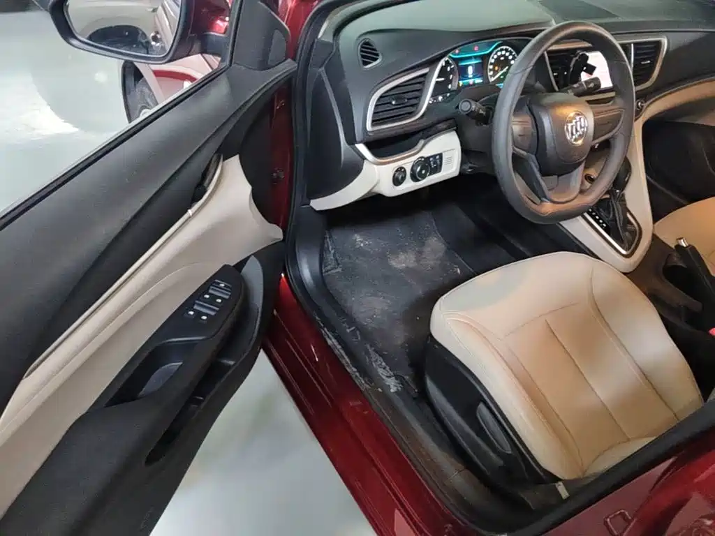 Buick Excelle GT 2020 — фото 16