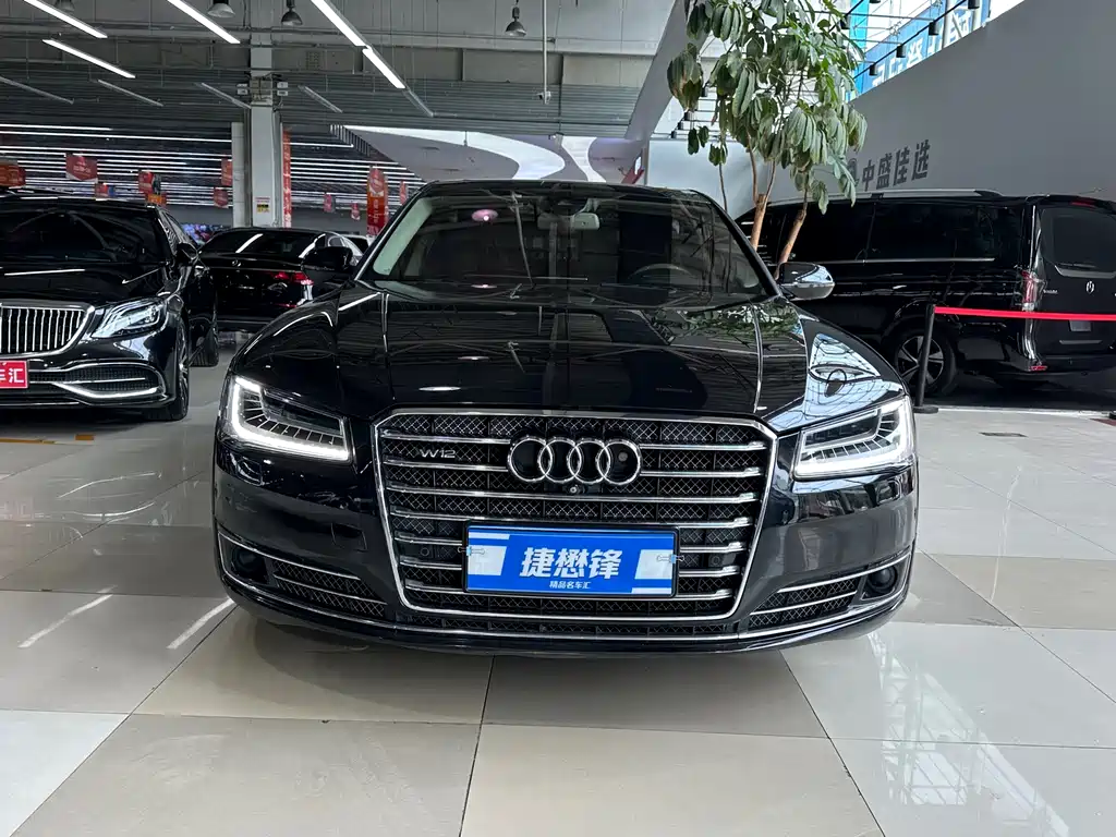 Audi A8 2014