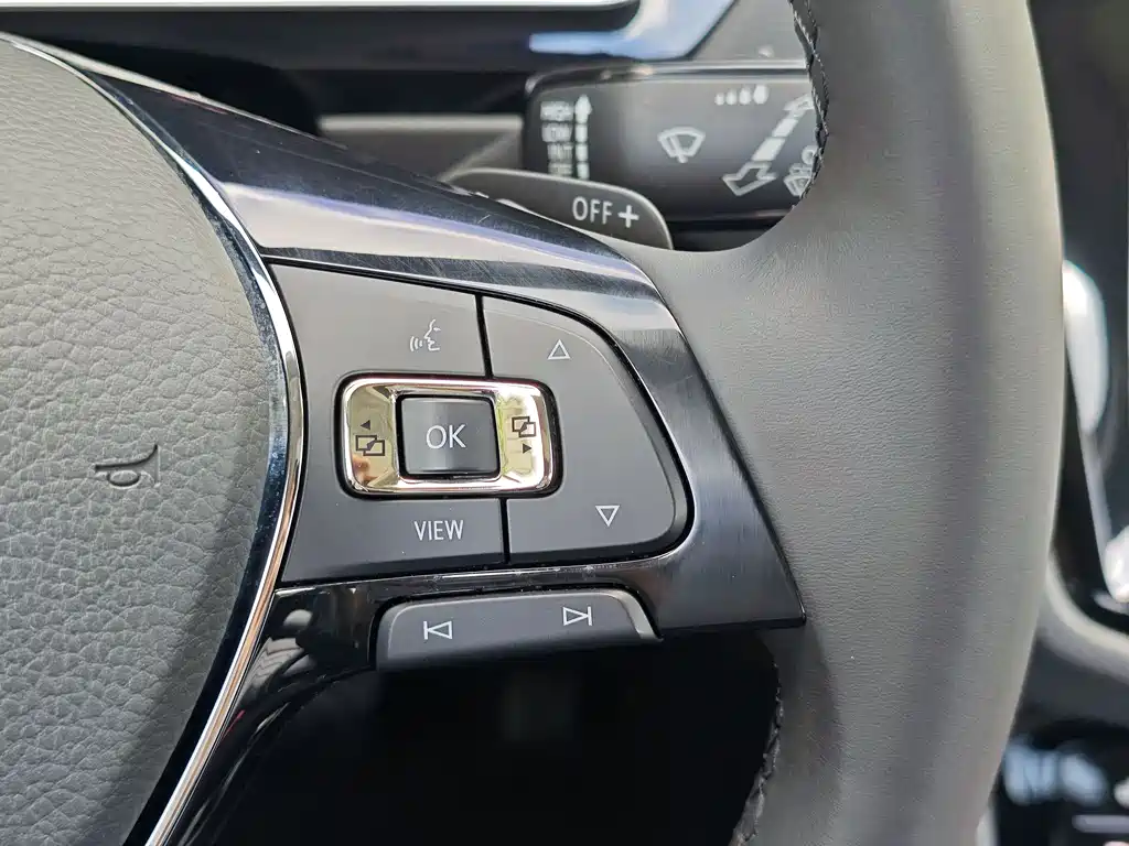 Volkswagen Tiguan L New Energy 2020 — фото 19