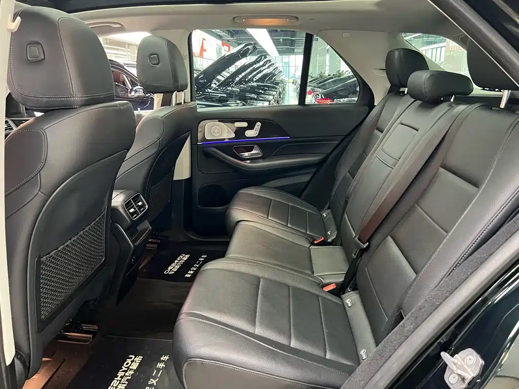 Mercedes-Benz GLE 2019 — фото 10