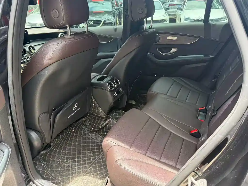Mercedes-Benz GLC 2022