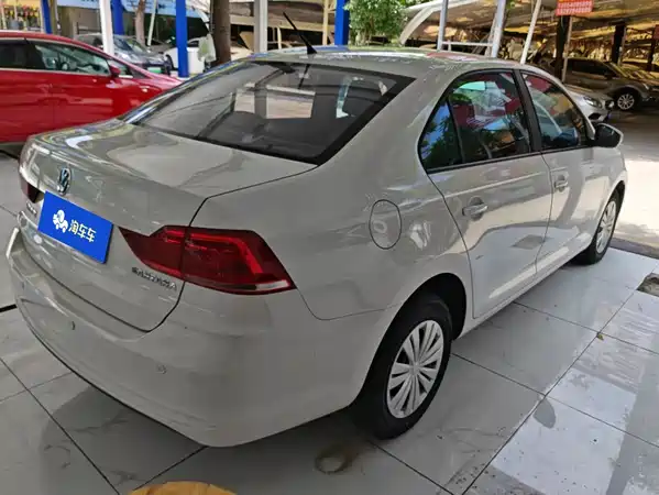 Volkswagen Santana 2021