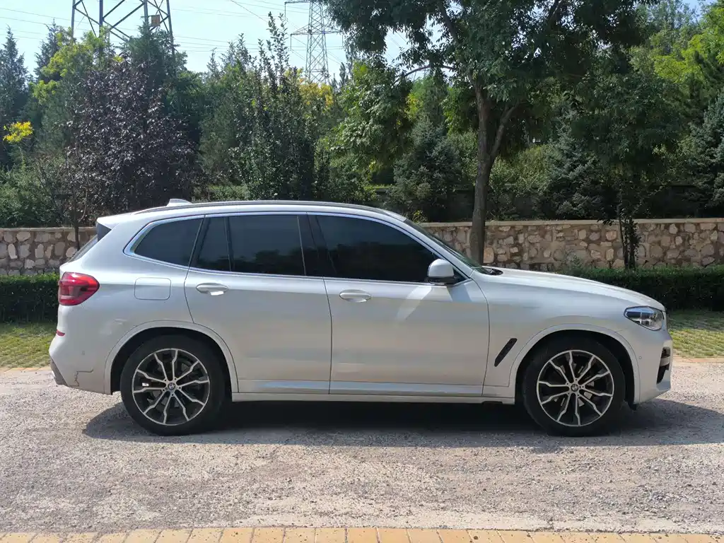 BMW X3 2021