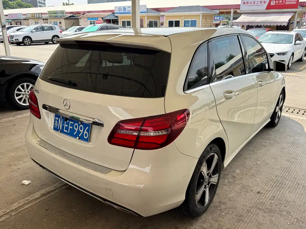 Mercedes-Benz B-Class 2018