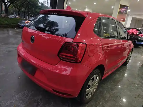 Volkswagen Polo 2016