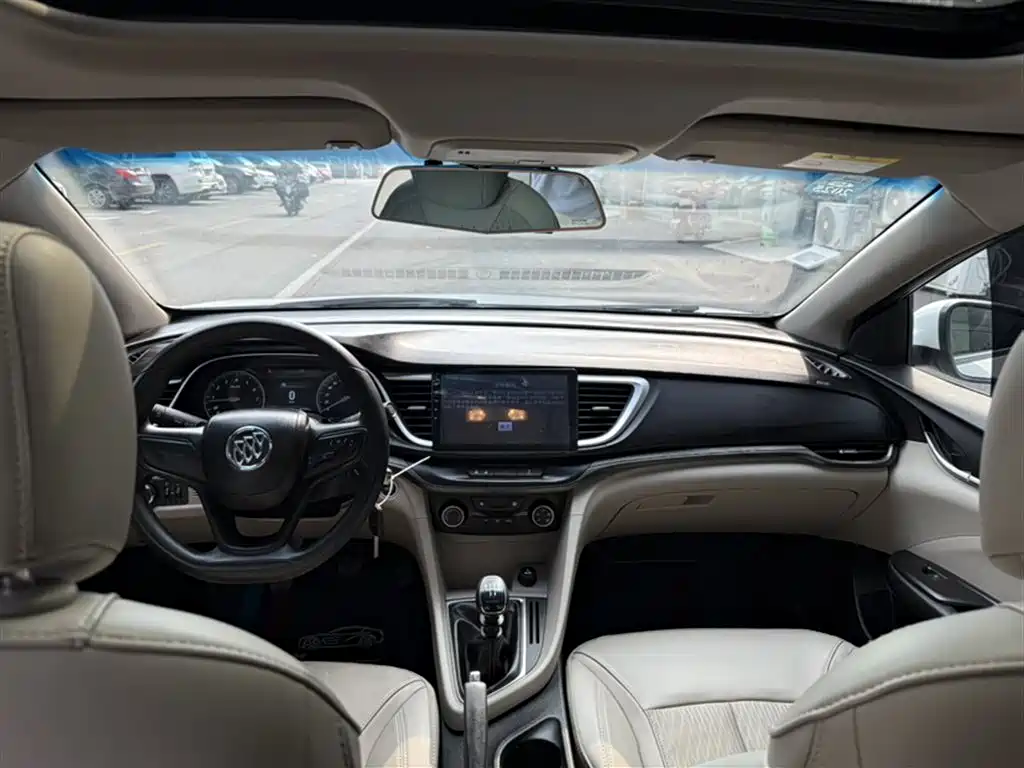 Buick Excelle 2017 — фото 13