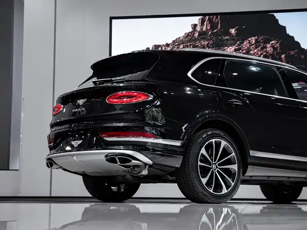 Bentley Bentayga 2024