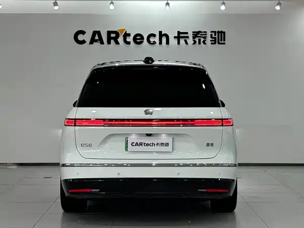 NIO ES8 2026