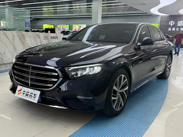 Mercedes-Benz E-Class 2024