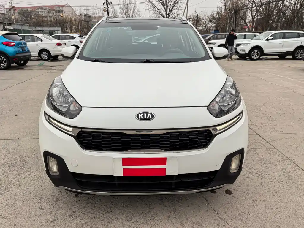 Kia KX3 2016 — фото 2