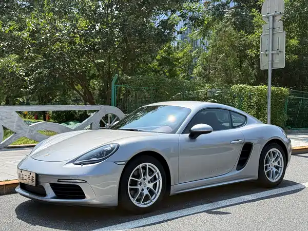 Porsche 718 2019