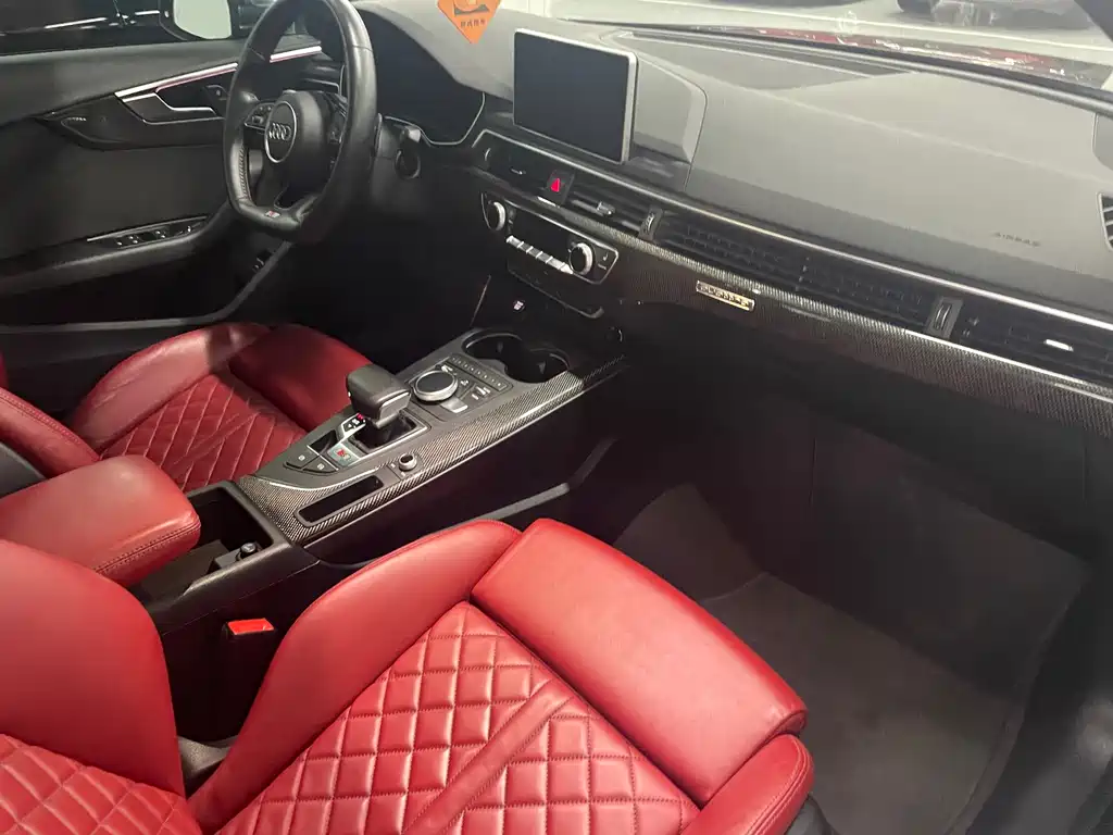 Audi S4 2019
