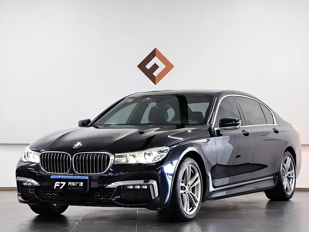 BMW 7 Series 2018 — фото 1