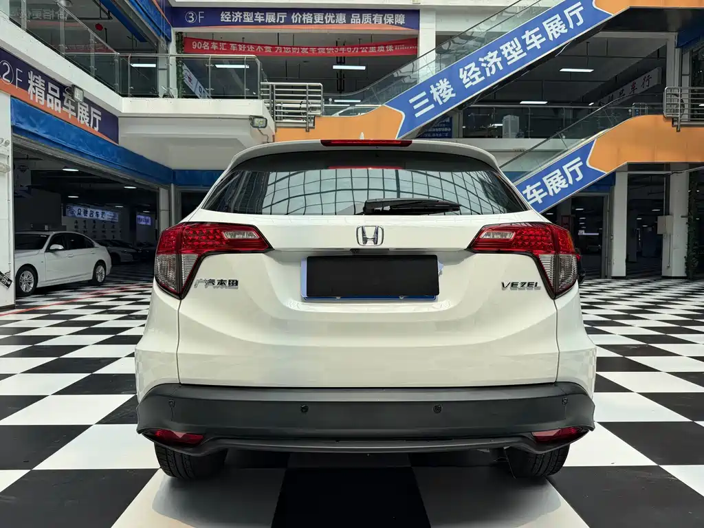 Honda Vezel 2021 — фото 19