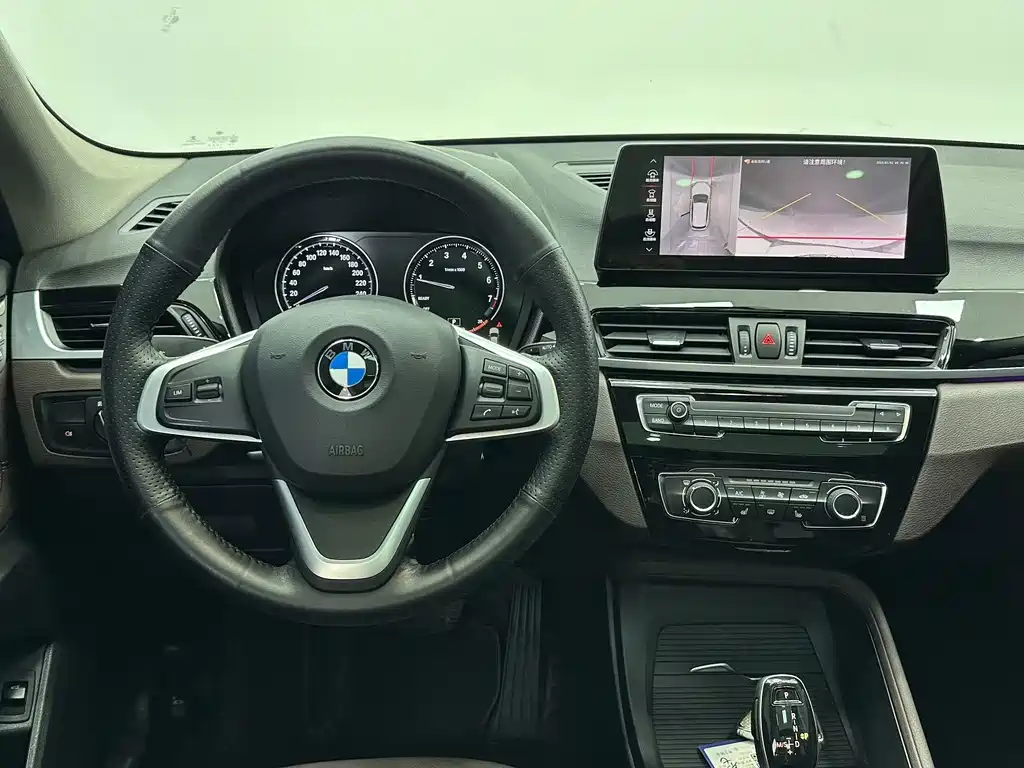 BMW X1 2022 — фото 11