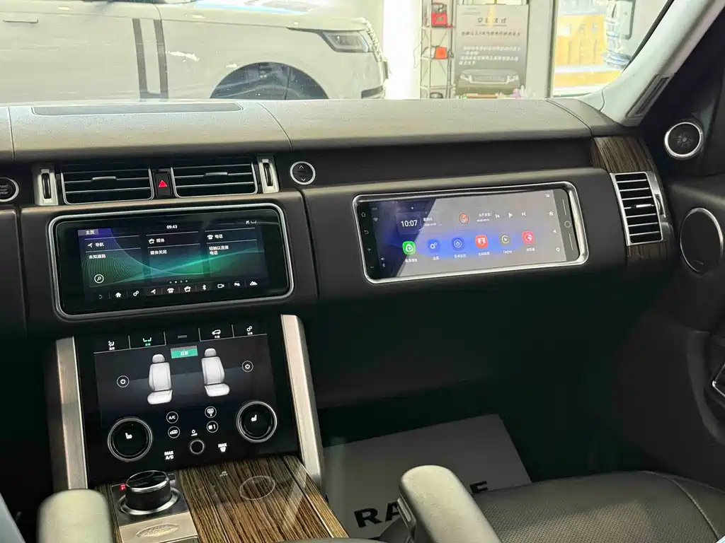 Land Rover Range Rover 2019 — фото 21