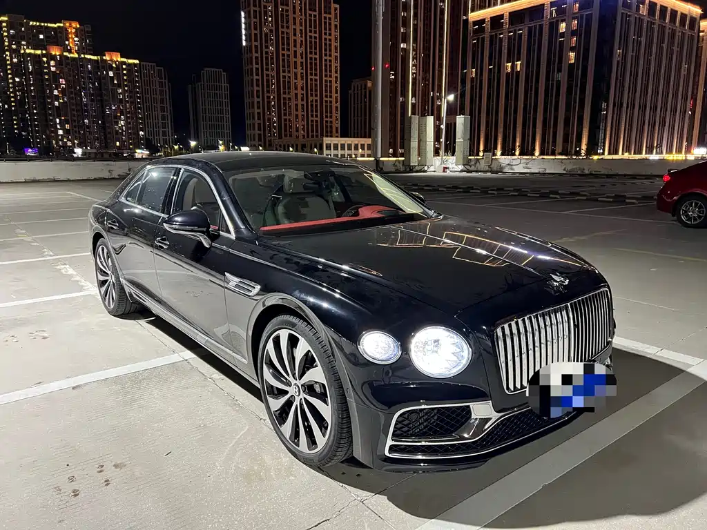 Bentley Flying Spur 2025 — фото 3